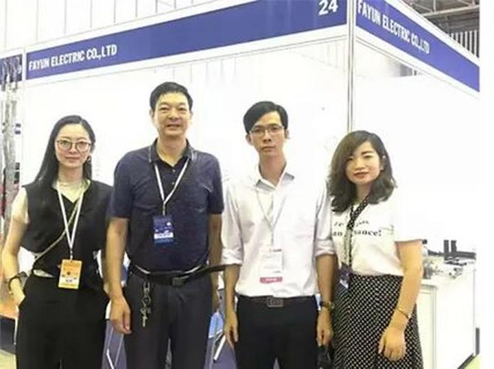 Chuyên gia Hotspot Matrix phân tích: Chiếc quần ruột của công và marketing video