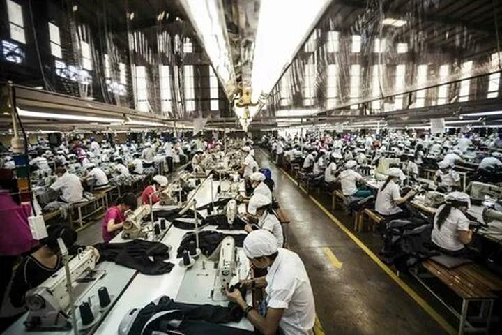 Hotspot Matrix và “Thể thao” và “Preppy”: Tủ đồ giao mùa tươi mới từ Tory Burch